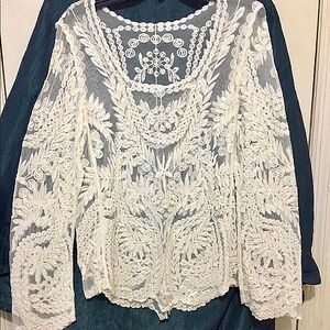 💐Express Cream Lace Top (M)💐